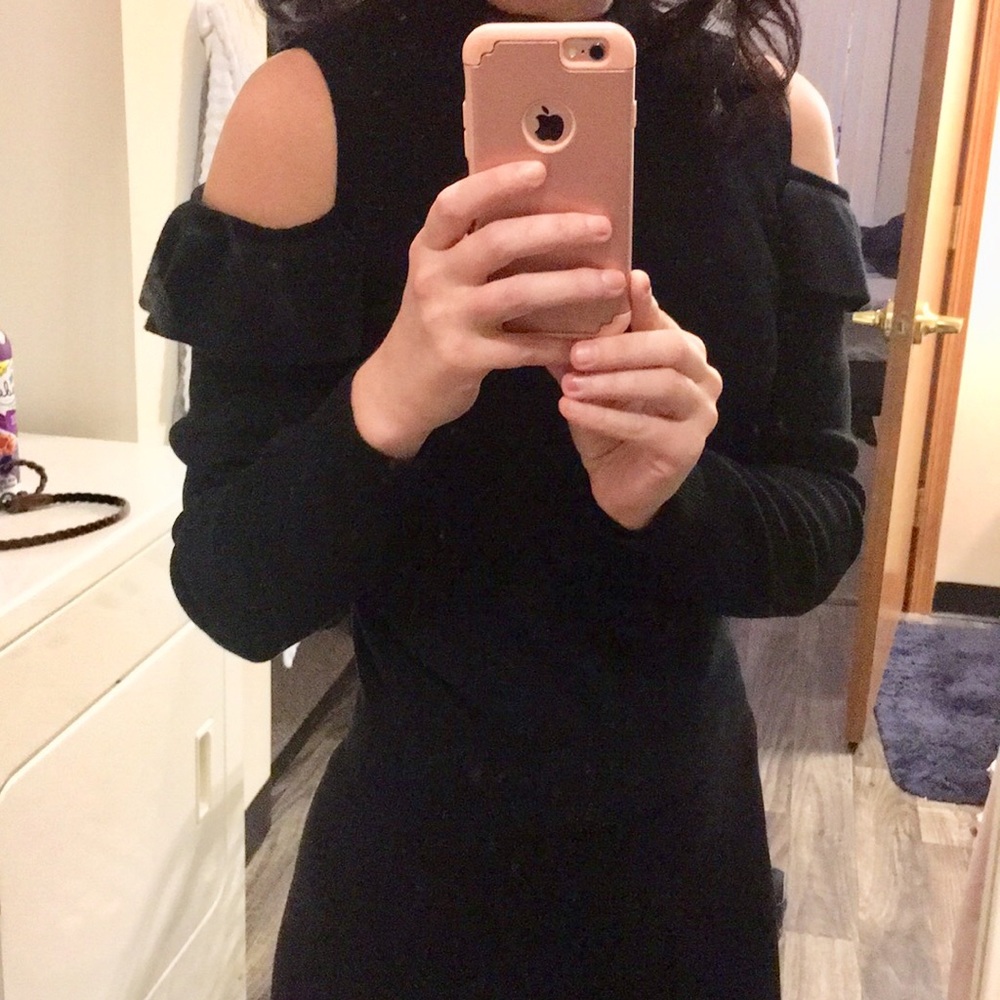 Forever 21 Cold Shoulder Sweater